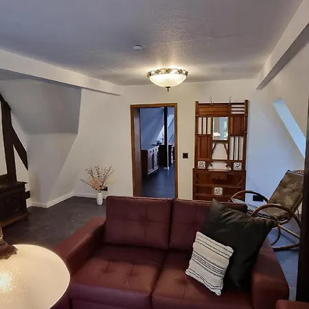 Apartment Moselschiefer-traumferienwohnung Am Moselufer