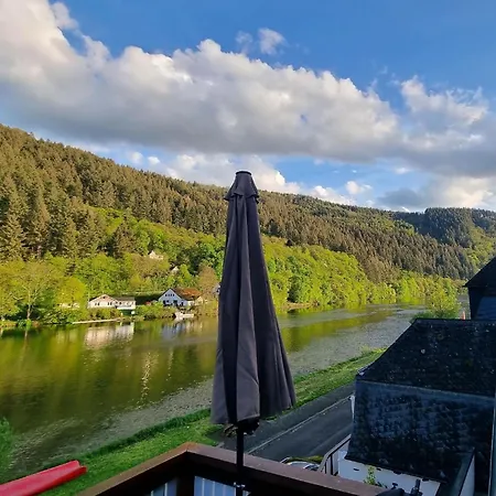 Moselschiefer-traumferienwohnung Am Moselufer Traben-Trarbach