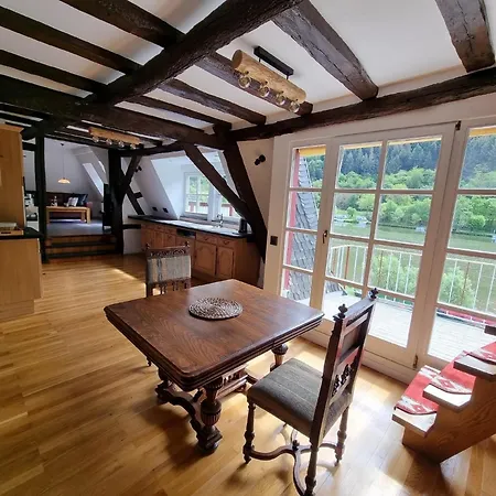 Moselschiefer-traumferienwohnung Am Moselufer Apartment