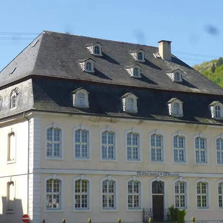 Apartment Moselschiefer Traumferienwohnung Am Moselufer *
